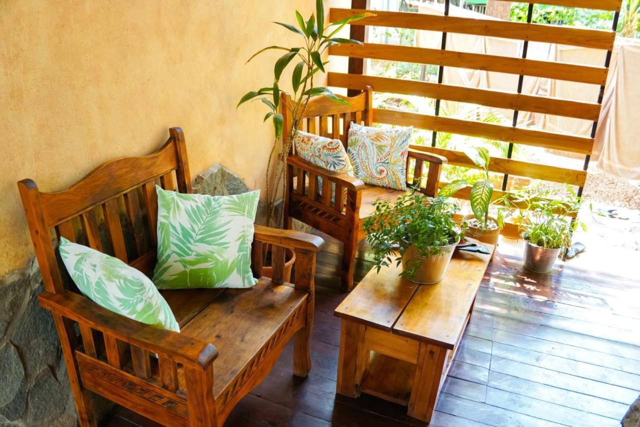 Hotel Boruca Tamarindo Bagian luar foto