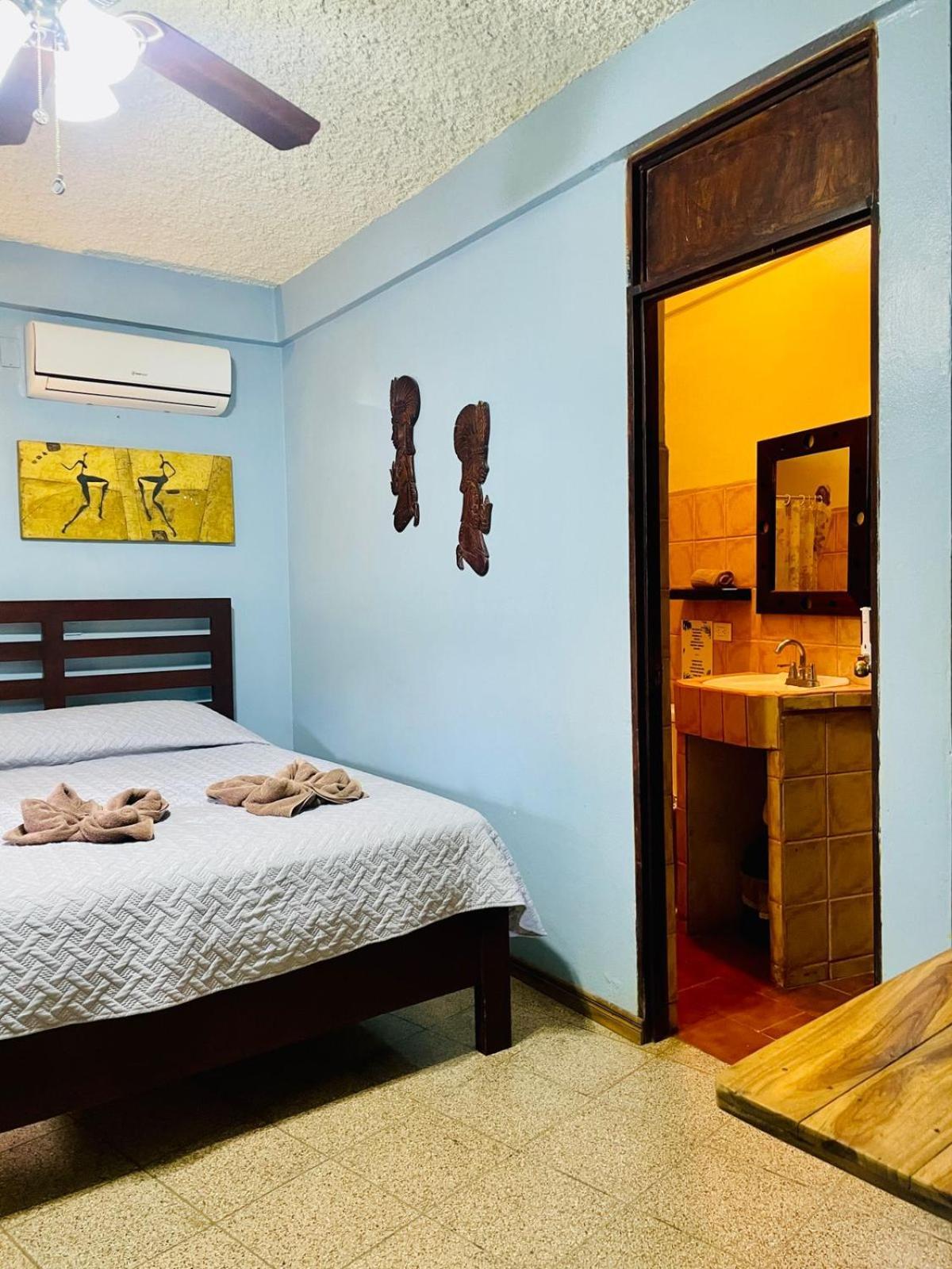 Hotel Boruca Tamarindo Bagian luar foto
